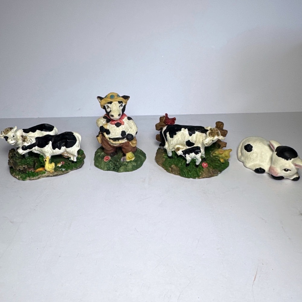 Unbranded Cow Figurine Set Unisex OS Black White Farmhouse Decor 4pc